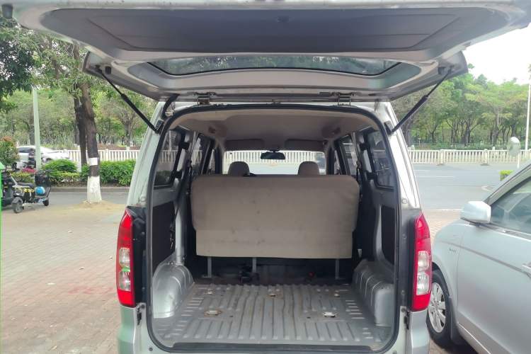 Used Wuling Hongguang V 2019 1.5L Jingqu Version China VI LAR Trunk