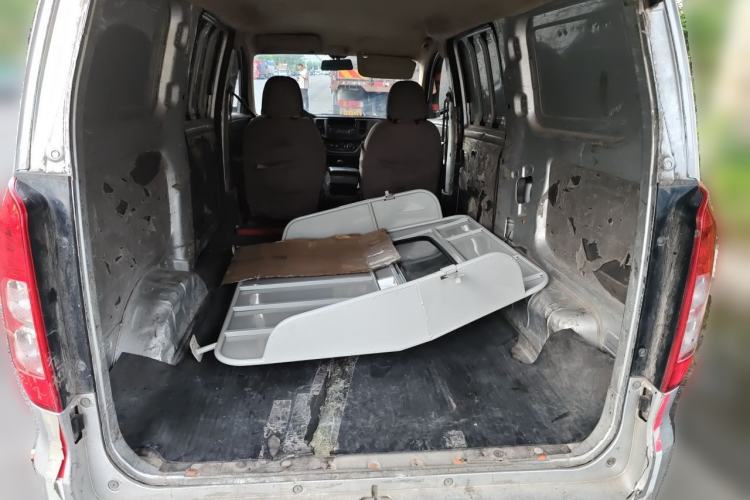 Used Wuling Hongguang V 2019 1.5L Base Window-Sealed Vehicle China VI LAR Trunk
