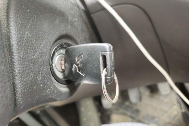 Used Wuling Hongguang V 2019 1.5L Jingqu Version China VI LAR Vehicle Key