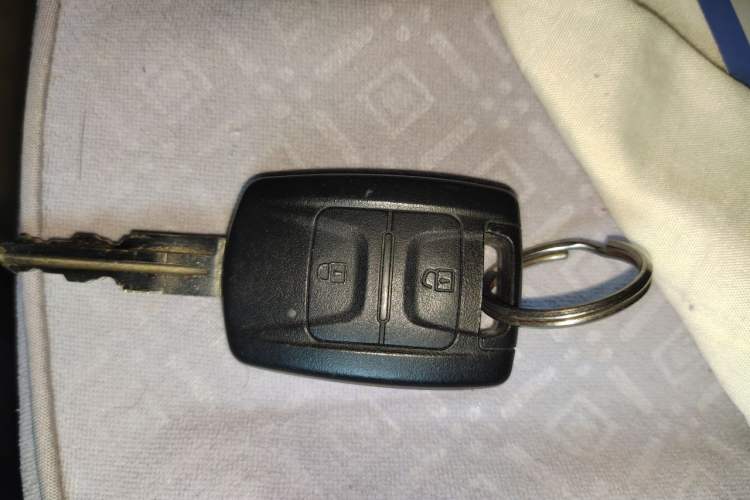 Used Wuling Hongguang V 2019 1.5L Jingqu Version China VI LAR Vehicle Key