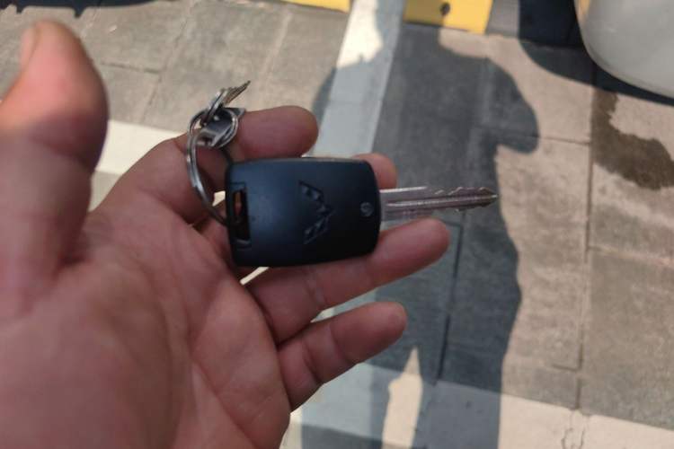Used Wuling Hongguang V 2019 1.5L Jingqu Version China VI LAR Vehicle Key