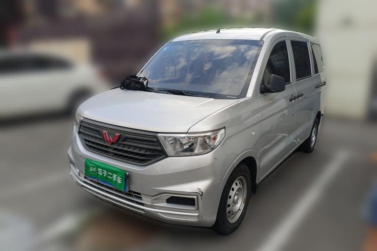 Używany Wuling Hongguang V 2019 1.5L Jingqu Version L2B Guazi used car, China used car export, Used car for sale, Used cars, Cheapest cars for sale