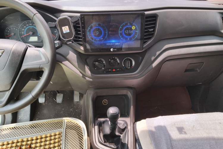 Used Wuling Hongguang V 2019 1.5L Enjoyment Version China VI LAR Audio And AC Panel