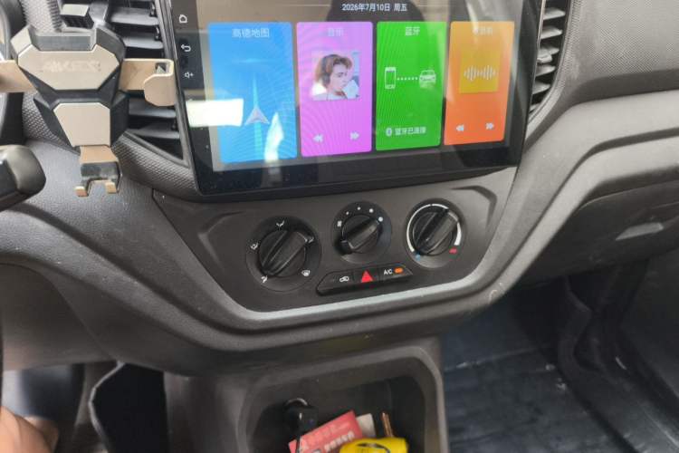 Used Wuling Hongguang V 2019 1.5L Base Version China VI LAR Audio And AC Panel
