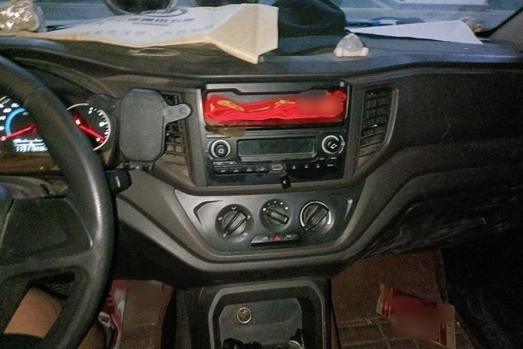 Used Wuling Hongguang V 2019 1.5L Standard Version China VI LAR Audio And AC Panel