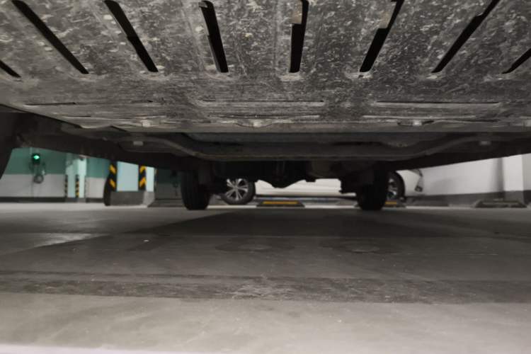 Used Wuling Hongguang V 2019 1.5L Jingqu Edition Sealed-Window Vehicle China VI LAR Chassis Front
