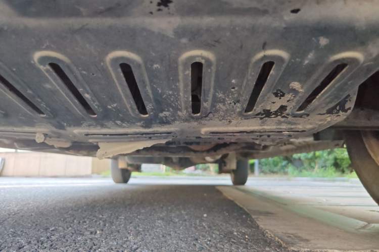 Used Wuling Hongguang V 2019 1.5L Jingqu Version China VI LAR Chassis Front Left