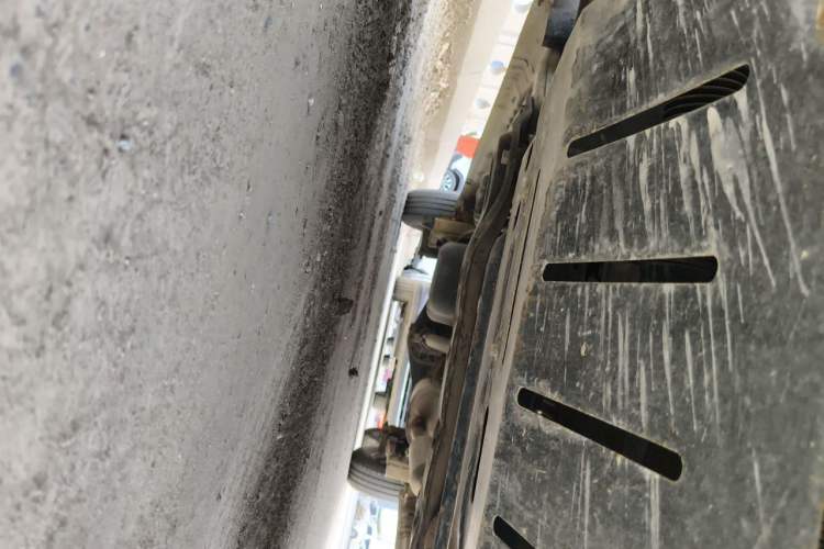 Used Wuling Hongguang V 2019 1.5L Enjoyment Version China VI LAR Chassis Front