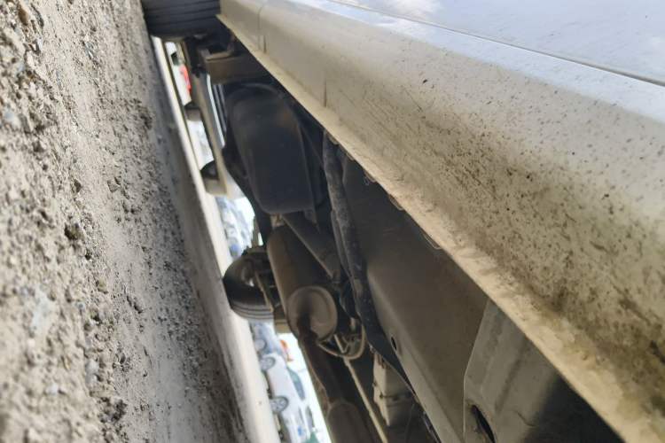 Used Wuling Hongguang V 2019 1.5L Enjoyment Version China VI LAR Chassis Front Right