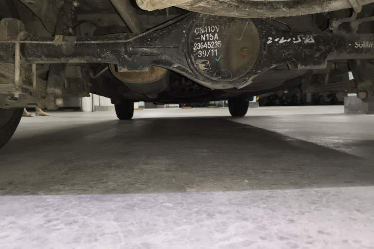 Used Wuling Hongguang V 2019 1.5L Jingqu Edition Sealed-Window Vehicle China VI LAR Chassis Rear