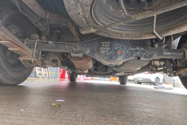 Used Wuling Hongguang V 2019 1.5L Jingqu Version China VI LAR Chassis Rear