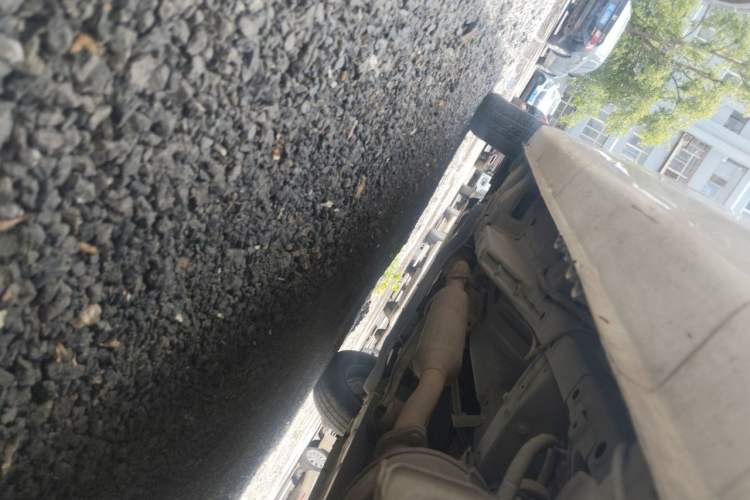 Used Wuling Hongguang V 2019 1.5L Jingqu Edition Sealed-Window Vehicle China VI LAR Chassis Rear Left