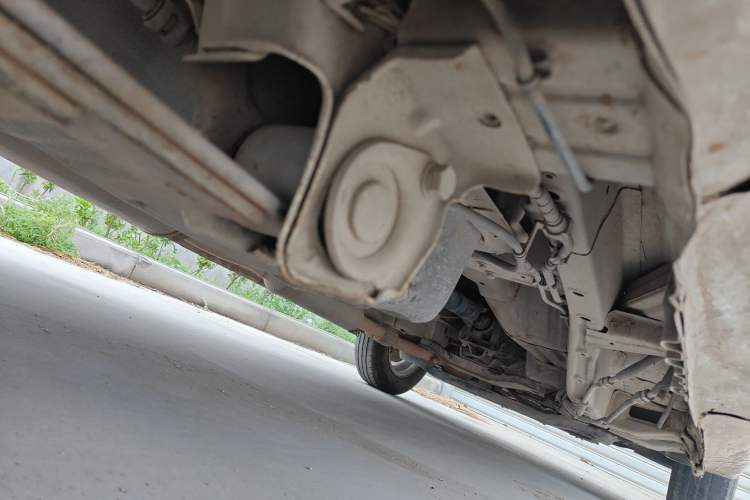 Used Wuling Hongguang V 2019 1.5L Base Version China VI LAR Chassis Rear Right