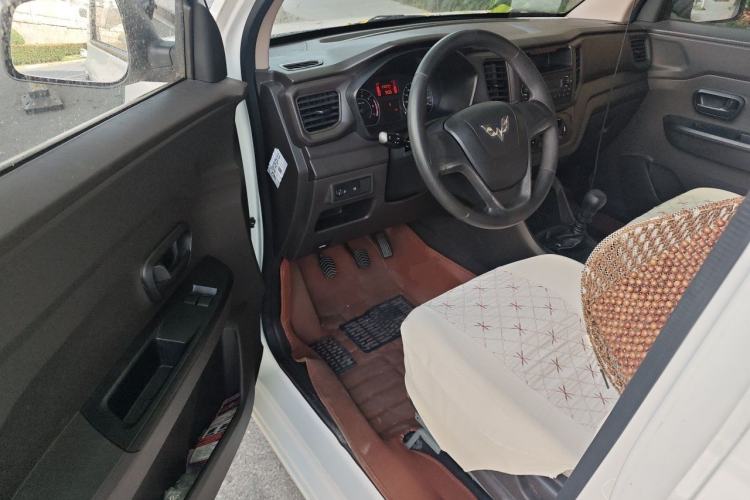 Used Wuling Hongguang V 2019 1.5L Jingqu Version China VI LAR Driver Seat