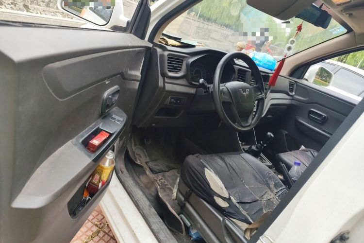 Used Wuling Hongguang V 2019 1.5L Enjoyment Version China VI LAR Driver Seat