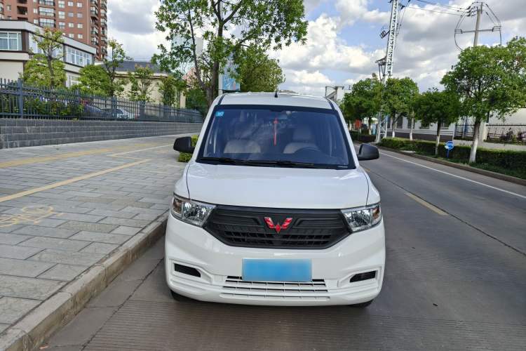 Used Wuling Hongguang V 2019 1.5L Jingqu Version China VI LAR Exterior 1