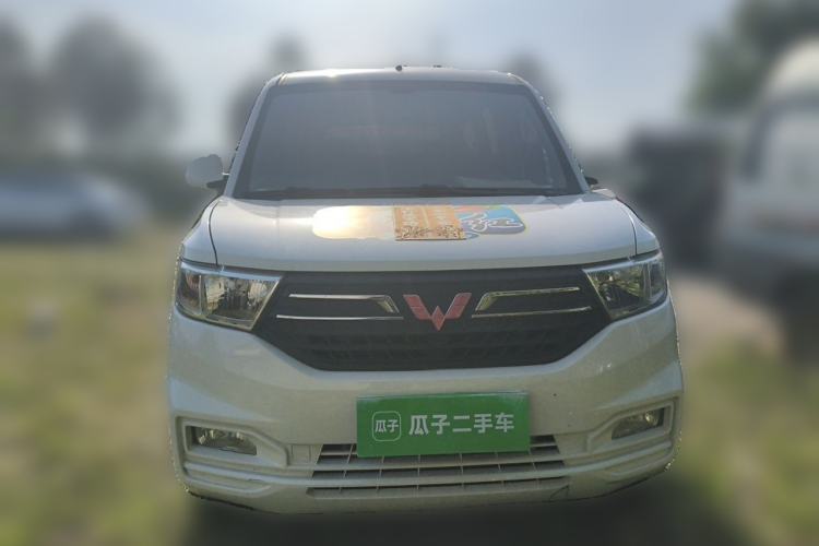 Used Wuling Hongguang V 2019 1.5L Enjoyment Version China VI LAR Exterior 1