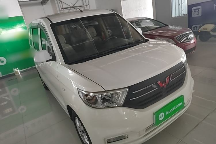 Used Wuling Hongguang V 2019 1.5L Enjoyment Version China VI LAR Exterior 1