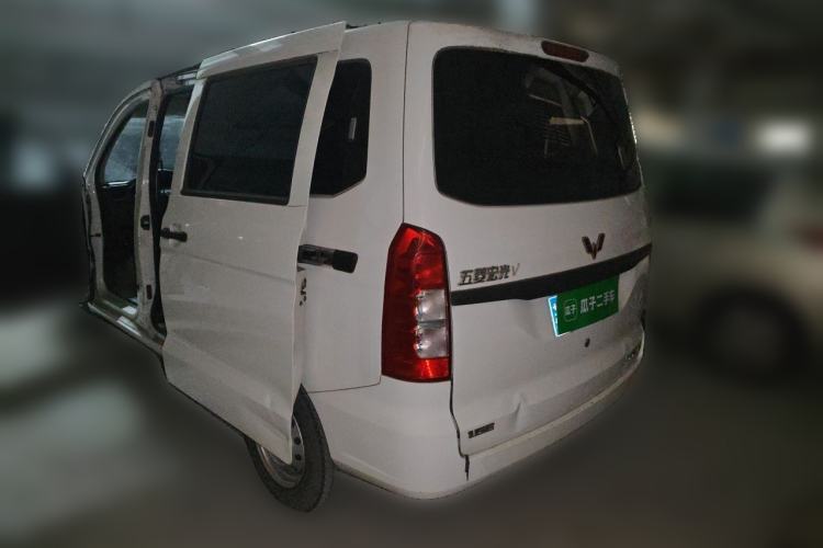Used Wuling Hongguang V 2019 1.5L Jingqu Version China VI LAR Exterior 3