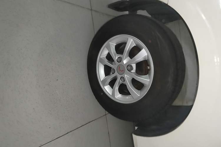 Used Wuling Hongguang V 2019 1.5L Enjoyment Version China VI LAR Exterior 5