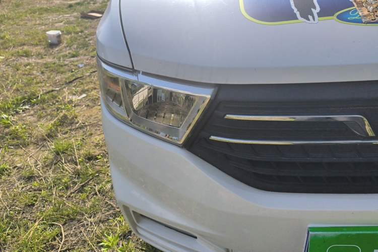 Used Wuling Hongguang V 2019 1.5L Enjoyment Version China VI LAR Exterior 6