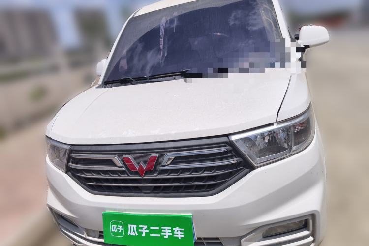 Used Wuling Hongguang V 2019 1.5L Enjoyment Version China VI LAR Front
