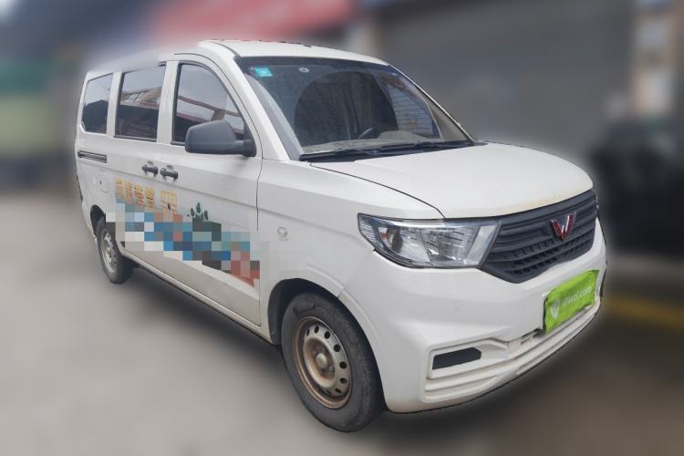 Used Wuling Hongguang V 2019 1.5L Jingqu Version China VI LAR Front Right 45 Deg