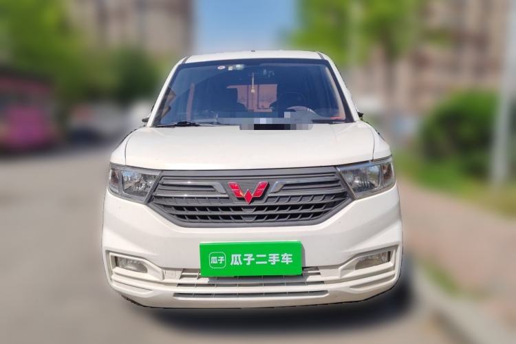 Used Wuling Hongguang V 2019 1.5L Enjoyment Version China VI LAR Front