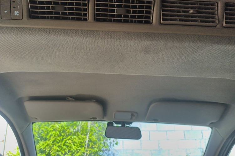 Used Wuling Hongguang V 2019 1.5L Enjoyment Version China VI LAR Headliner