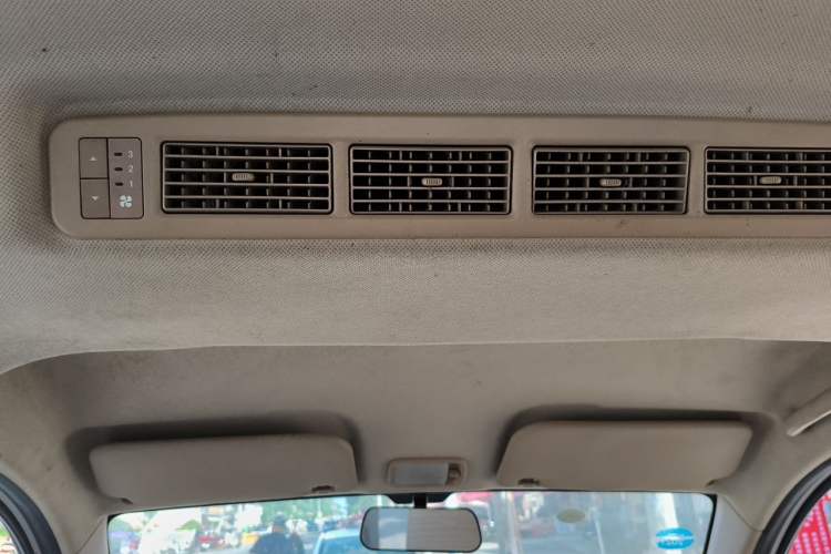 Used Wuling Hongguang V 2019 1.5L Jingqu Version China VI LAR Headliner