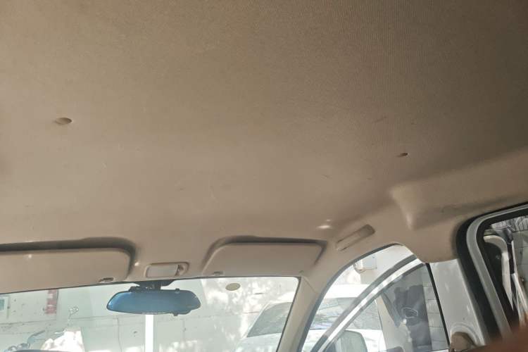 Used Wuling Hongguang V 2019 1.5L Base Version China VI LAR Headliner