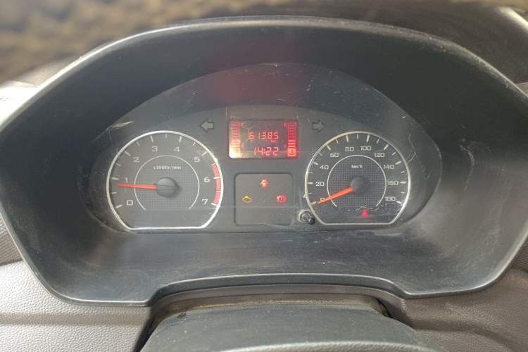 Used Wuling Hongguang V 2019 1.5L Jingqu Version China VI LAR Instrument Cluster