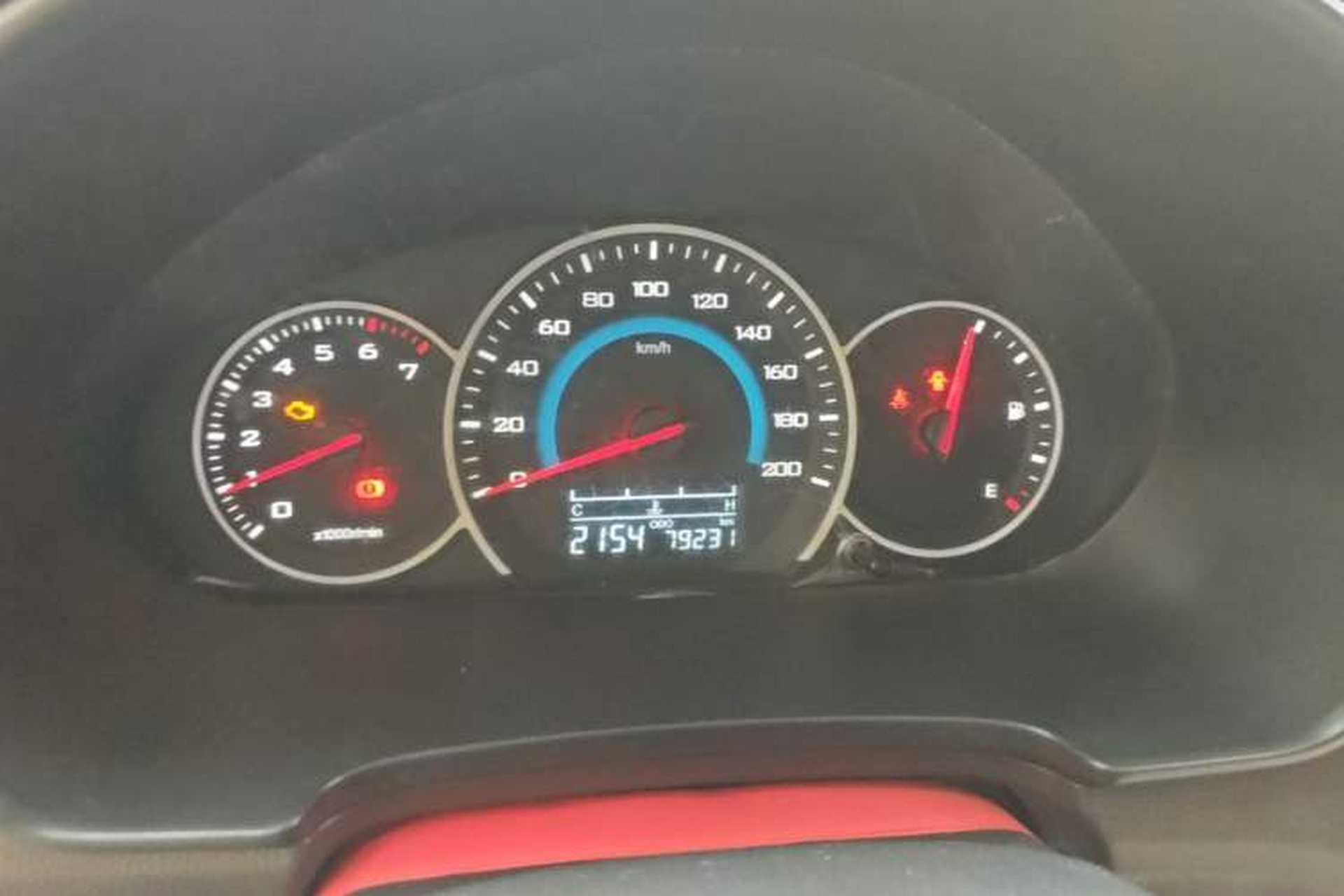Used Wuling Hongguang V 2019 1.5L Enjoyment Version China VI LAR Instrument Cluster