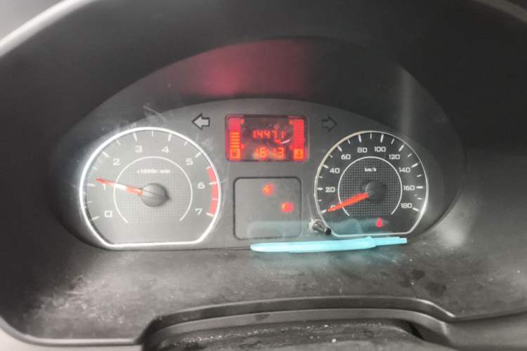 Used Wuling Hongguang V 2019 1.5L Jingqu Version China VI LAR Instrument Cluster
