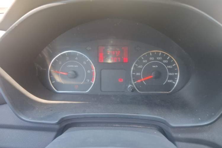Used Wuling Hongguang V 2019 1.5L Jingqu Version China VI LAR Instrument Cluster
