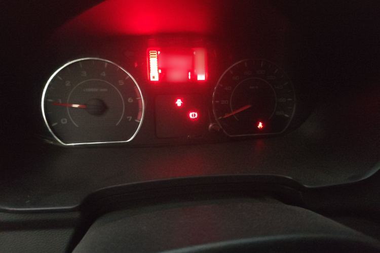 Used Wuling Hongguang V 2019 1.5L Base Window-Sealed Vehicle China VI LAR Instrument Cluster