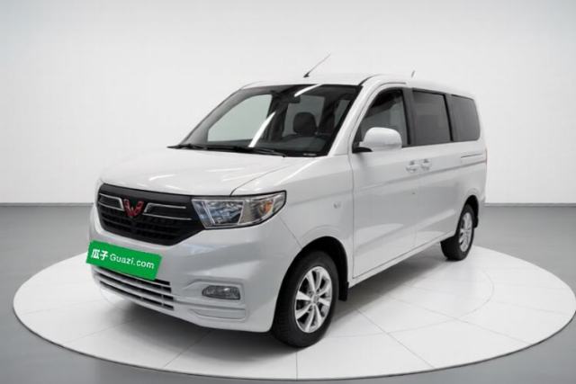 Wuling Hongguang V 2019 1.5L Enjoyment Version China VI LAR usado