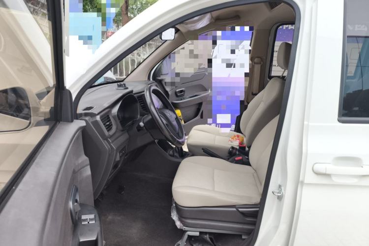 Used Wuling Hongguang V 2019 1.5L Enjoyment Version China VI LAR Left Front Seat