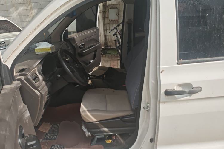 Used Wuling Hongguang V 2019 1.5L Base Version China VI LAR Left Front Seat