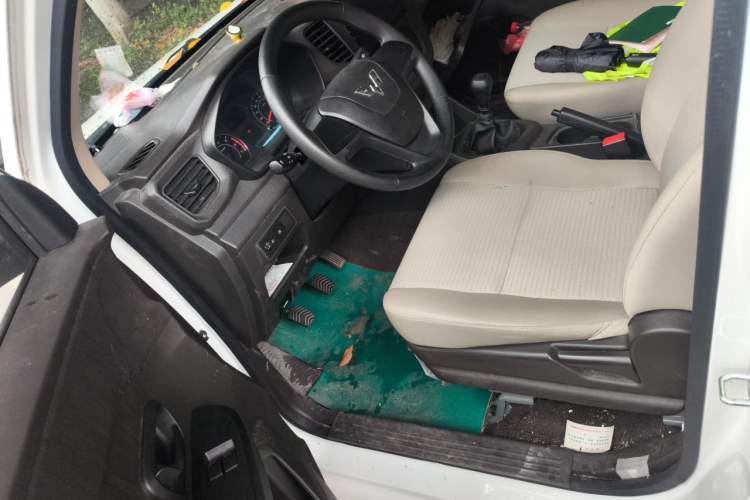 Used Wuling Hongguang V 2019 1.5L Jingqu Version China VI LAR Left Front Seat