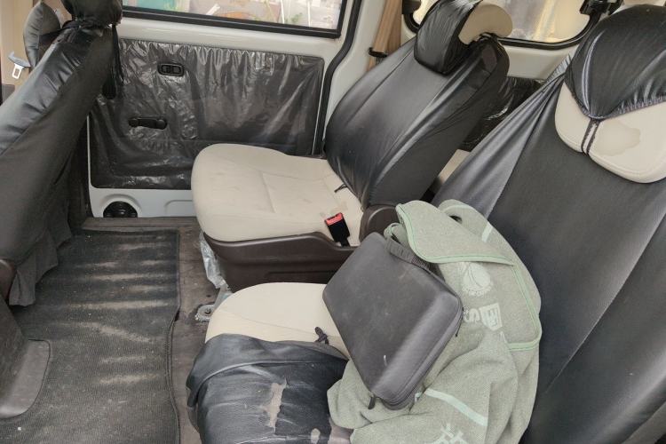 Used Wuling Hongguang V 2019 1.5L Enjoyment Version China VI LAR Left Rear Seat
