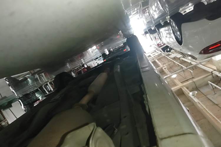 Used Wuling Hongguang V 2019 1.5L Enjoyment Version China VI LAR Left Side Sill
