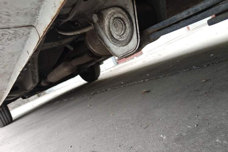 Used Wuling Hongguang V 2019 1.5L Jingqu Version China VI LAR Left Side Sill