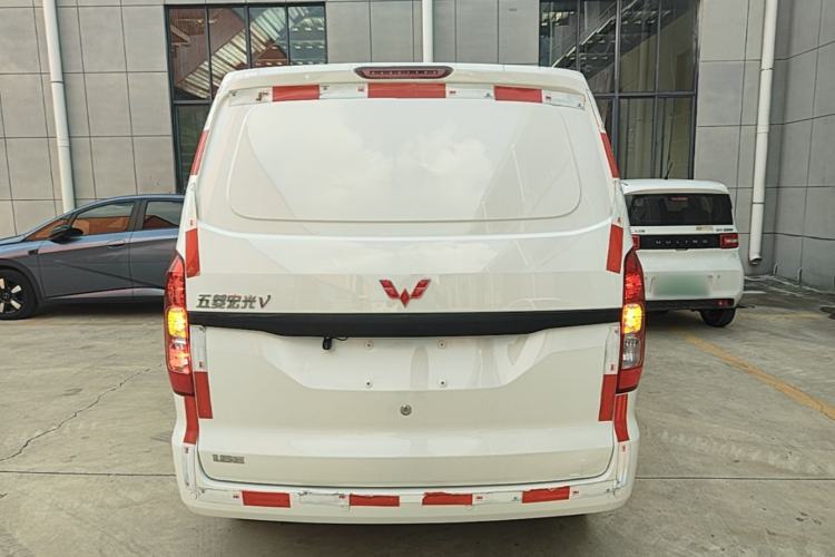 Used Wuling Hongguang V 2019 1.5L Jingqu Edition Sealed-Window Vehicle China VI LAR Rear