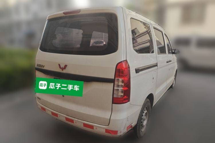 Used Wuling Hongguang V 2019 1.5L Jingqu Version China VI LAR Rear Right 45 Deg