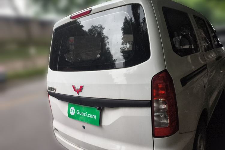 Used Wuling Hongguang V 2019 1.5L Jingqu Version China VI LAR Rear Right 45 Deg