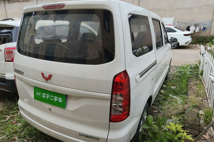 Used Wuling Hongguang V 2019 1.5L Enjoyment Version China VI LAR Rear Right 45 Deg