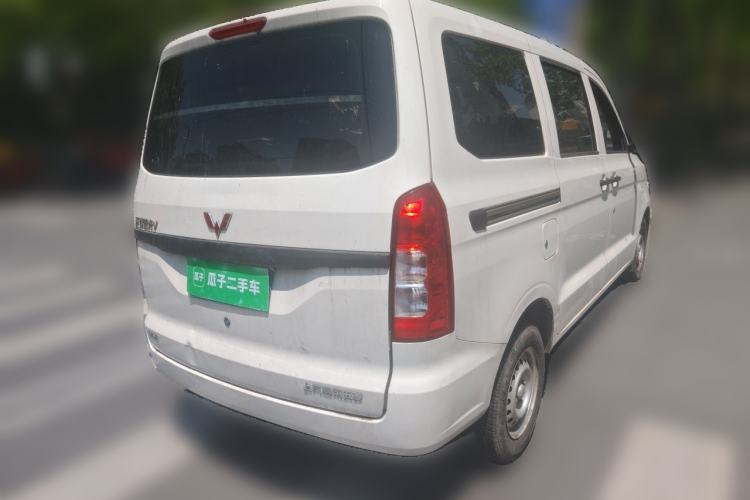 Used Wuling Hongguang V 2019 1.5L Jingqu Version China VI LAR Rear Right 45 Deg
