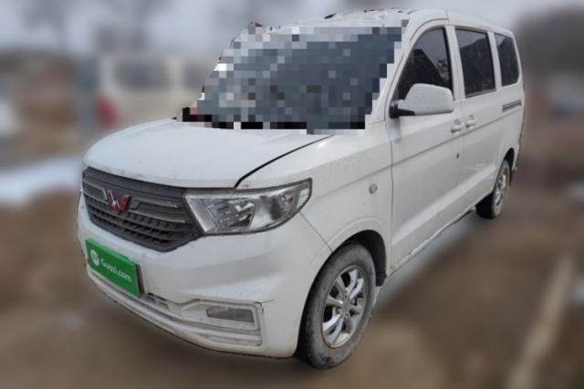 Used Wuling Hongguang V 2019 1.5L Enjoyment Version China VI LAR