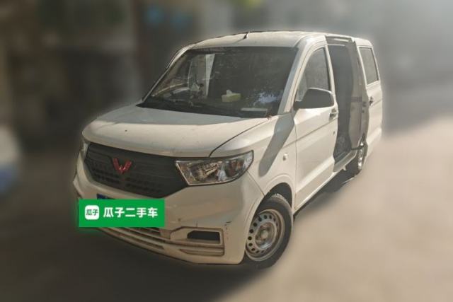 Used Wuling Hongguang V 2019 1.5L Base Version China VI LAR